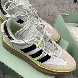 Ivy Park X Adidas Super Sleek 72